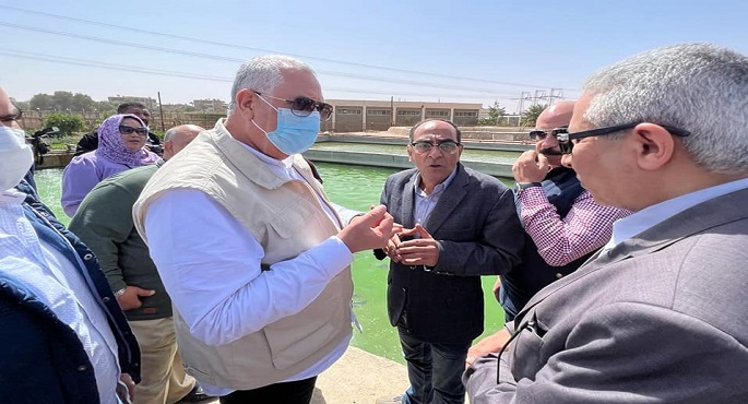 بالصور.. وزير الزراعة ومحافظ أسوان يتفقدان مقر هيئة تنمية بحيرة السد العالي ومفرخ صحاري السمكي