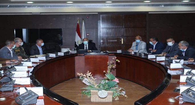 بالصور.. وزير النقل يعقد اجتماعاً موسعاً مع المختصين بتنفيذ بمنظومة النقل الذكي على الطرق ITS