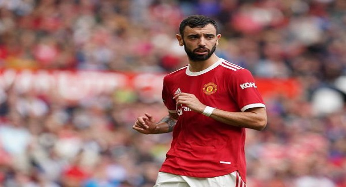 مانشستر يونايتد يمدد عقد البرتغالي فرنانديز حتى 2026
