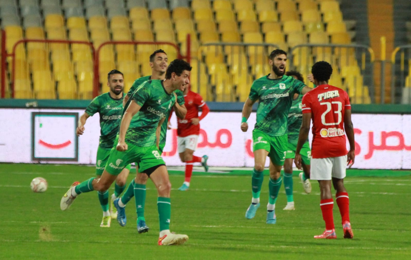 المصري” البورسعيدي يفوز على الأهلي بهدف نظيف في الدوري الممتاز