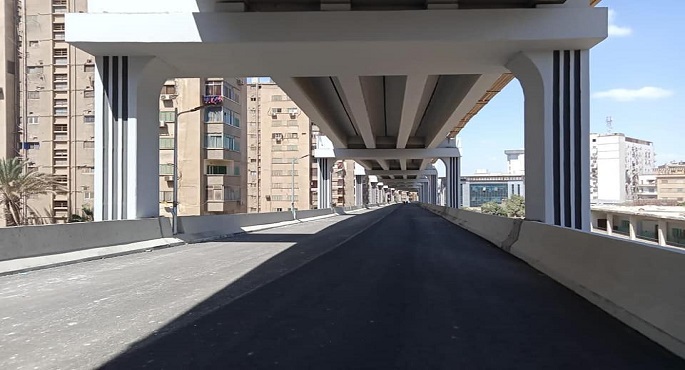 بالصور .. وزير الإسكان: بدء التشغيل التجريبي للمرحلة الثالثة من مشروع محور جيهان السادات
