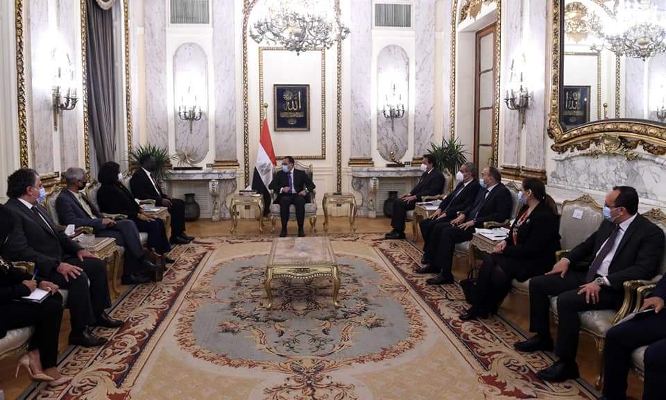 رئيس الوزراء : تقديم كافة التسهيلات لاستضافة مصر مقر الوكالة الأفريقية للدواء