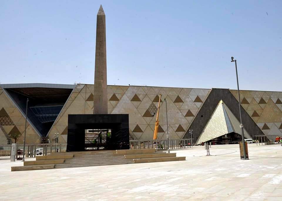 تجريبيًا.. السياحة تفتتح البهو العظيم في المتحف المصري الكبير اليوم