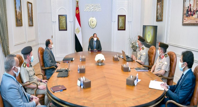 الرئيس السيسي يطلع على الموقف التنفيذي لمشروعات الهيئة الهندسية على مستوى الجمهورية