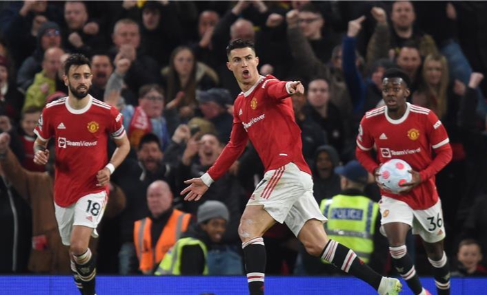 مانشستر يونايتد يتعادل مع تشيلسي 1-1 بالبريميرليج