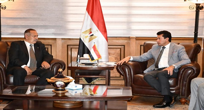 بالصور..  وزير الرياضة يبحث استعدادات استضافة مصر لبطولة الأمم الأفريقية لكرة اليد 2022 و 2024