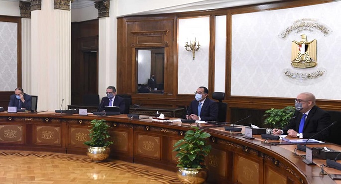 بالصور .. مدبولي: حريصون على تقديم كل سبل الدعم الممكن للمستثمرين الجادين للتوسع في استثماراتهم