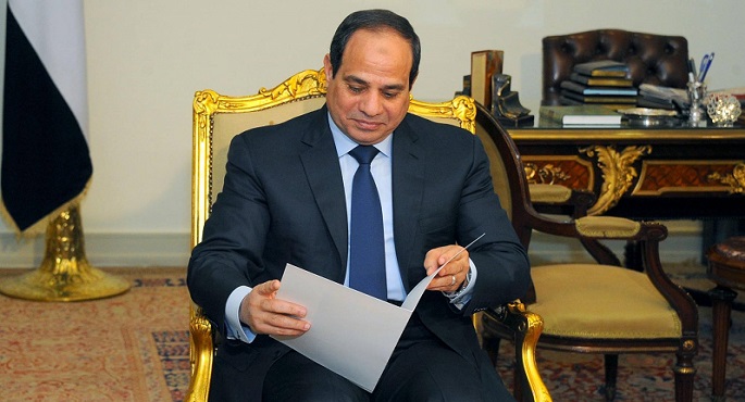 الرئيس السيسي يوقع قانون بمنح التزام بناء وتشغيل محطة حاويات بميناء دمياط