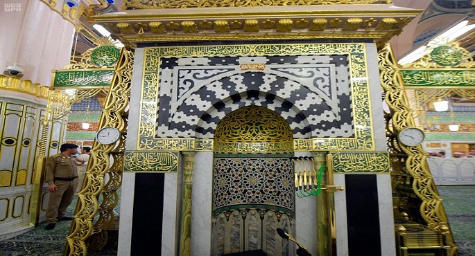 “شئون الحرمين” تتيح حجز مواعيد زيارة الروضة الشريفة عبر تطبيق “نسك”