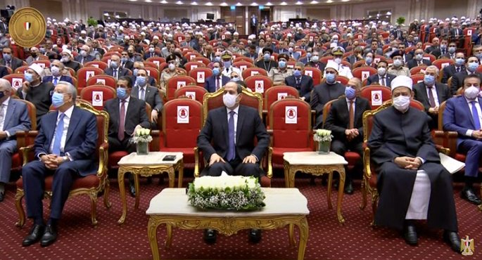 الرئيس السيسي يشهد احتفال وزارة الاوقاف بليلة القدر
