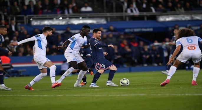 سان جيرمان يفوز بصعوبة على مارسيليا ويعزز صدارته للدوري الفرنسي