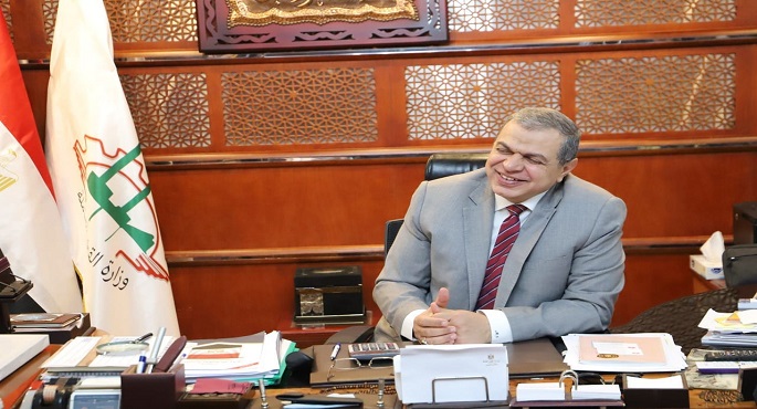 القوى العاملة:  تعيين 6660 شابا بمنشآت القطاع الخاص والاستثماري