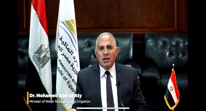 وزير الري يشارك إفتراضيا فى جلسة “حوار حول ندرة المياه والهجرة”