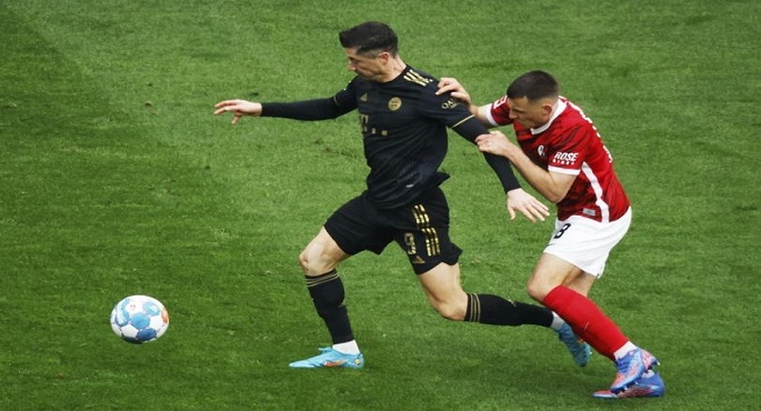 فوز بايرن ميونخ على فرايبورج 4-1 في الدوري الألماني لكرة القدم