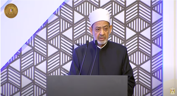 شيخ الأزهر : القرآن الكريم نور إلهي أضاء العالم كله في فترة زمنية قصيرة مدهشة