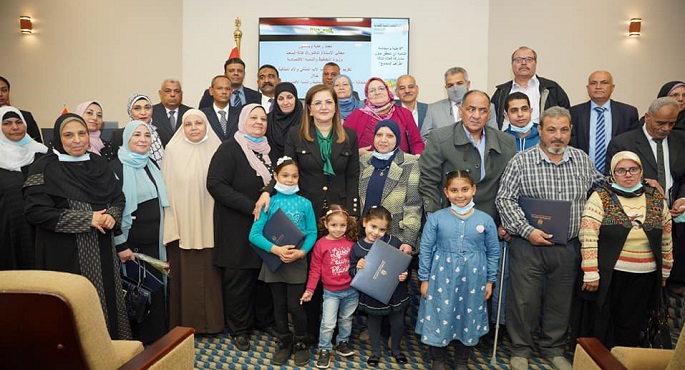 بالصور.. وزارة التخطيط تحتفل بالأسرة وتكريم الأب المثالي والأم المثالية