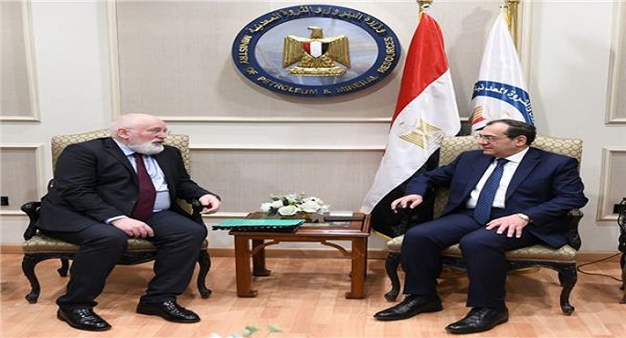 وزير البترول يبحث مع نائب رئيس المفوضية الأوروبية زيادة التعاون المشترك