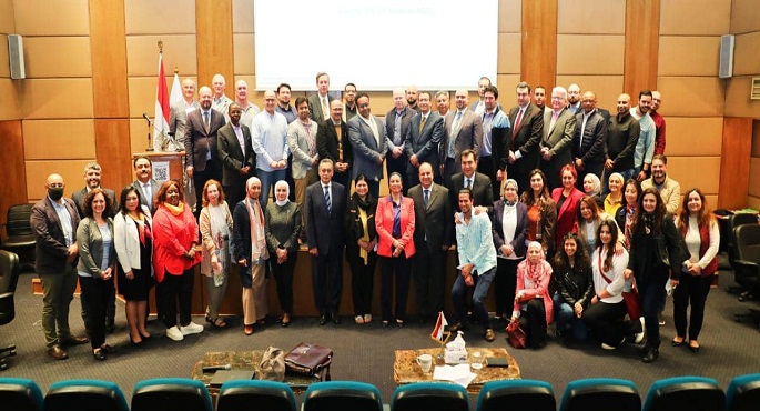 بالصور.. وزيرة البيئة تستعرض آخر مستجدات خارطة طريق مصر لمؤتمر المناخ COP27