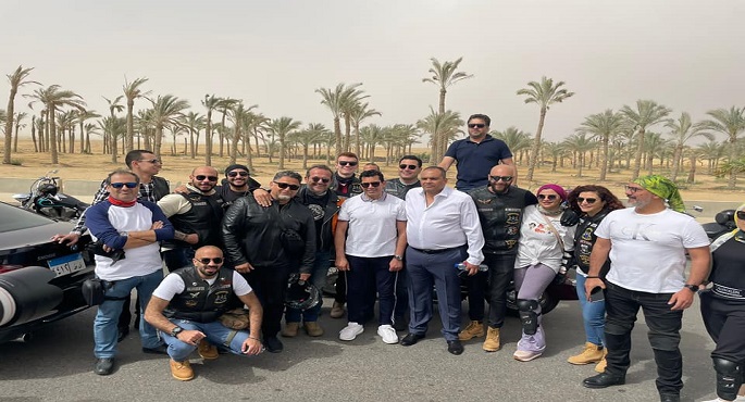 بالصور .. وزير الرياضة يطلق شارة البدء للنسخة الثانية من “مدينتي هاف مارثون” وأكبر جولة للدراجات النارية في مصر