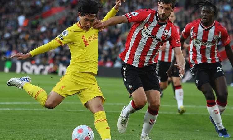 ليفربول يفوز على ساوثهامبتون 2-1 ويؤجل حسم لقب الدوري الإنجليزي للجولة الأخيرة