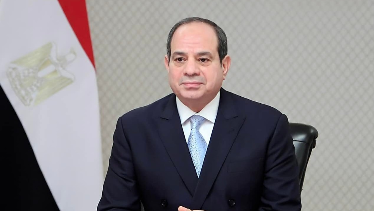 السيسي يهنئ ملوك ورؤساء وأمراء الدول العربية والإسلامية بعيد الفطر المبارك