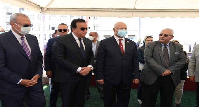 بالصور .. الدكتور خالد عبد الغفار ومحافظ القليوبية ورئيس جامعة بنها يتفقدون منشآت وتجهيزات جامعة بنها الأهلية