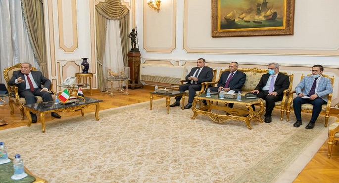 وزير الإنتاج الحربي يلتقى السفير الإيطالى بالقاهرة  لبحث التعاون مع الشركات الإيطالية