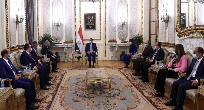 بالصور.. رئيس الوزراء يستقبل رئيس مجلس إدارة اتحاد المصارف العربية