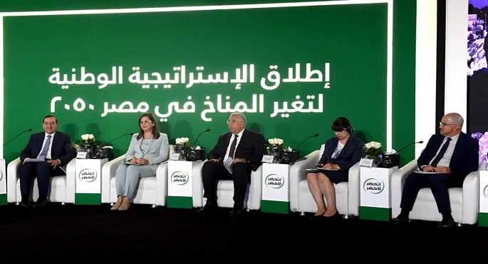 وزير البترول: حريصون على إستخدام مزيج مقبول من الطاقة يراعي الطاقة النظيفة حتى عام 2035
