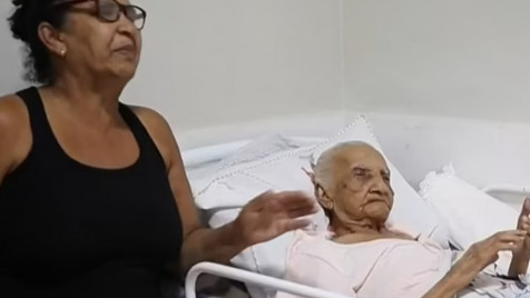 الصدفة تكشف أكبر معمّرة في العالم .. 19 شخصاً يخدمونها
