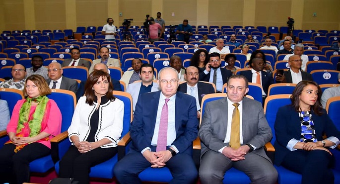 بالصور .. اقتصادية قناة السويس تستقبل الوفود المشاركة في “مصر تستطيع بالصناعة”