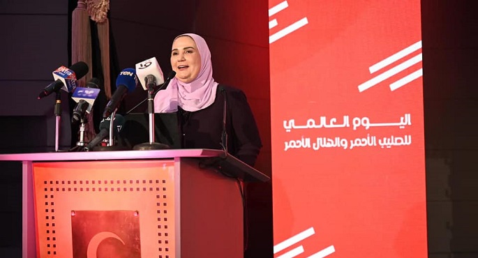 في إطار الاحتفال باليوم العالمي للصليب الأحمر والهلال الأحمر .. القباج تكرم المتطوعين المشاركين في جهود الإغاثة الدولية علي الحدود الأوكرانية البولندية