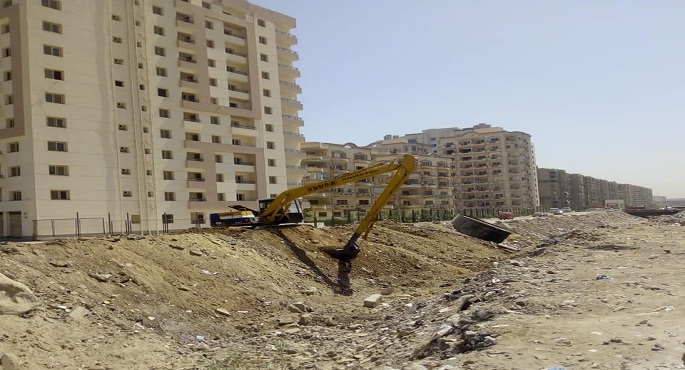 عبد العاطي: التعدي على مخرات السيول يمثل خطورة داهمة على المواطنين والمنشآت