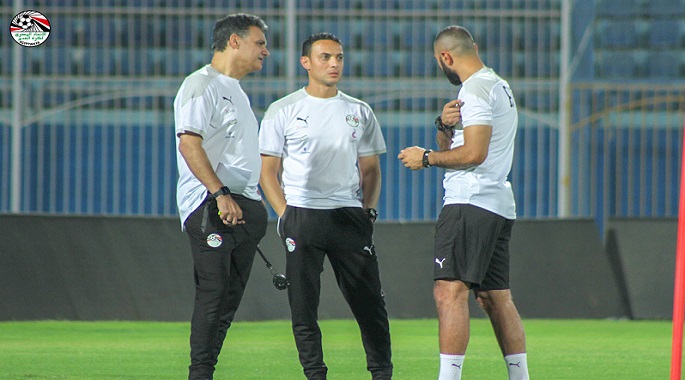 ايهاب جلال يستدعى 7 لاعبين من الأهلى وكريم حافظ لمباراتي غينيا وإثيوبيا