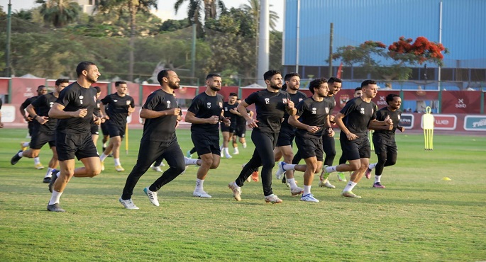 الأهلي يقرر إغلاق تدريباته في المغرب أمام الإعلام قبل مواجهة الوداد بنهائي دوري الأبطال