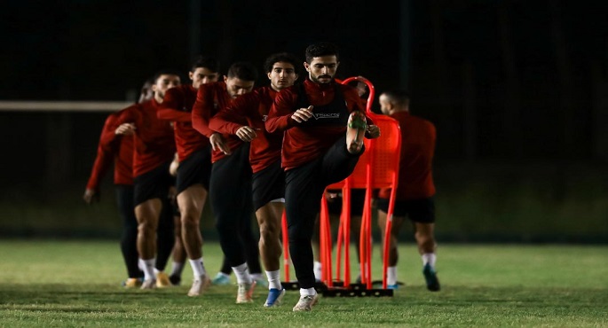 بسبب ضعف الإضاءة.. الأهلي يستقر على تغيير ملعب التدريب في الجزائر