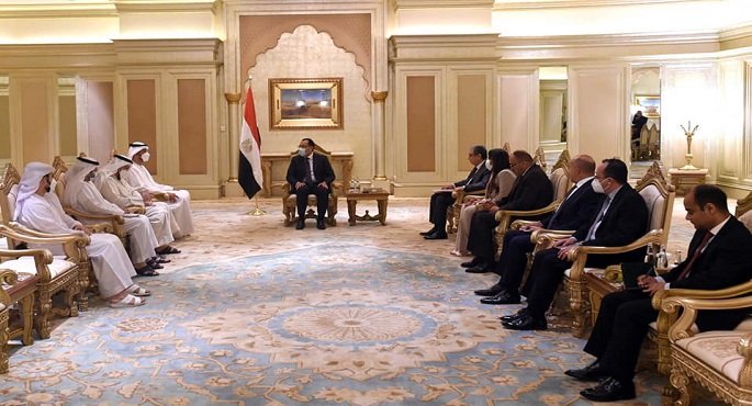 بالصور.. رئيس الوزراء يلتقي وزير الصناعة والتكنولوجيا المتقدمة بدولة الإمارات