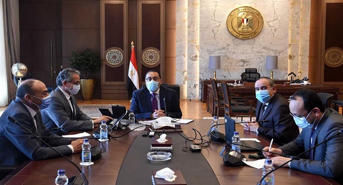 رئيس الوزراء يتابع حركة السياحة الوافدة إلى مصر وجهود جذب الأسواق البديلة