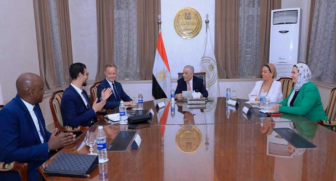 شوقي يبحث تنظيم بطولة العالم لكرة اليد 2023 مع رئيس الاتحاد الدولي للرياضة المدرسية