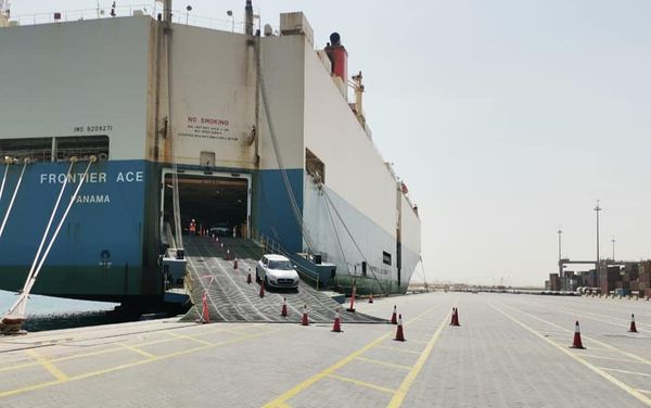 بالصور..موانئ المنطقة الشمالية تستقبل 20 سفينة خلال إجازة عيد الفطر المبارك