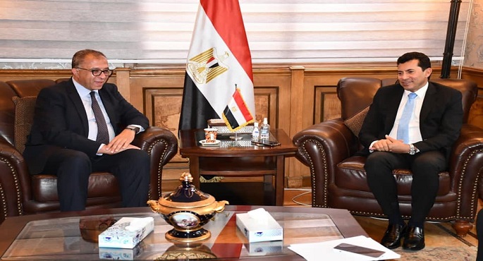 بالصور.. أشرف صبحي يوقع بروتوكول مع معهد التخطيط للتعاون في المجالات العلمية الشبابية والرياضية