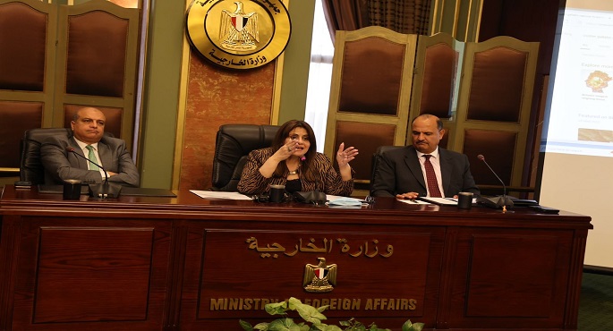بالصور.. تحت رعاية رئيس الجمهورية.. الوفود المشاركة بمنحة ناصر للقيادة الدولية تزور مقر وزارة الخارجية