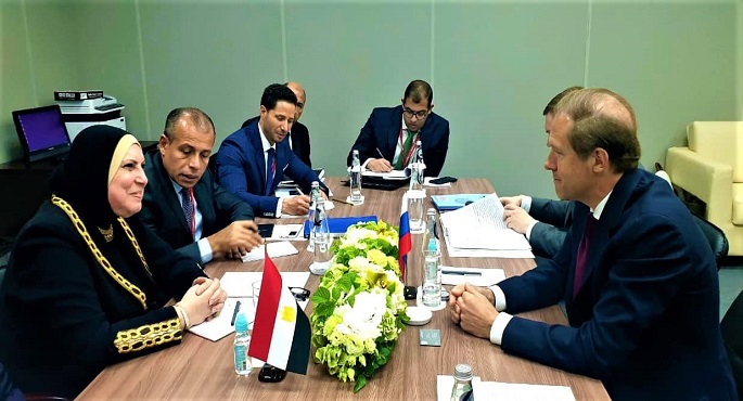 بالصور .. على هامش منتدى سان بطرسبرج .. نيفين جامع تبحث مع نظيرها الروسي التعاون الاقتصادي المشترك بين القاهرة وموسكو