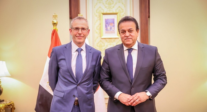 بالصور .. الدكتور خالد عبدالغفار يبحث مع ممثلي شركة إليكتريك الأمريكية توفير أجهزة طبية تعمل بالذكاء الاصطناعي