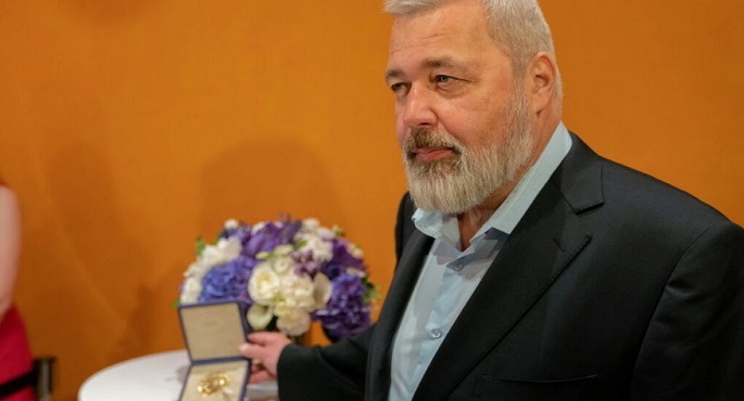 روسي فائز بنوبل يبيع ميدالية الجائزة بـ103.5 مليون دولار دعما لأوكرانيا