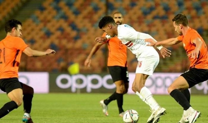 الزمالك يتمسك بصدارة الدوري بفوز مثير على البنك الأهلي بثنائية