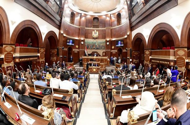 مجلس الشيوخ يناقش سياسة الحكومة عن تطوير العملية التعليمة