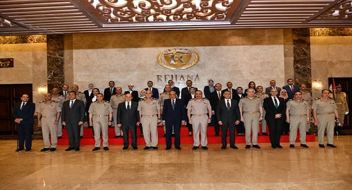 بالصور.. المتحدث العسكري: القوات المسلحة تستقبل وفداً من قضاة وقاضيات مجلس الدولة بهيئة القضاء العسكري
