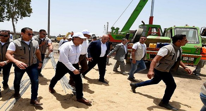 بالصور.. رئيس الوزراء يتابع تنفيذ مشروع كباري شربين ضمن أعمال تطوير المزلقانات