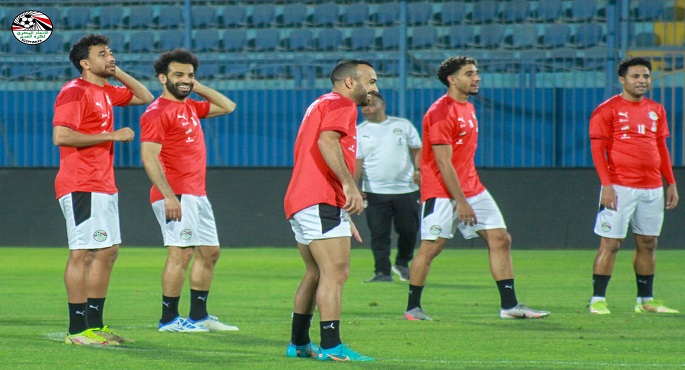 محمد صلاح يشارك في مران المنتخب استعدادا لملاقاة غينيا الأحد المقبل